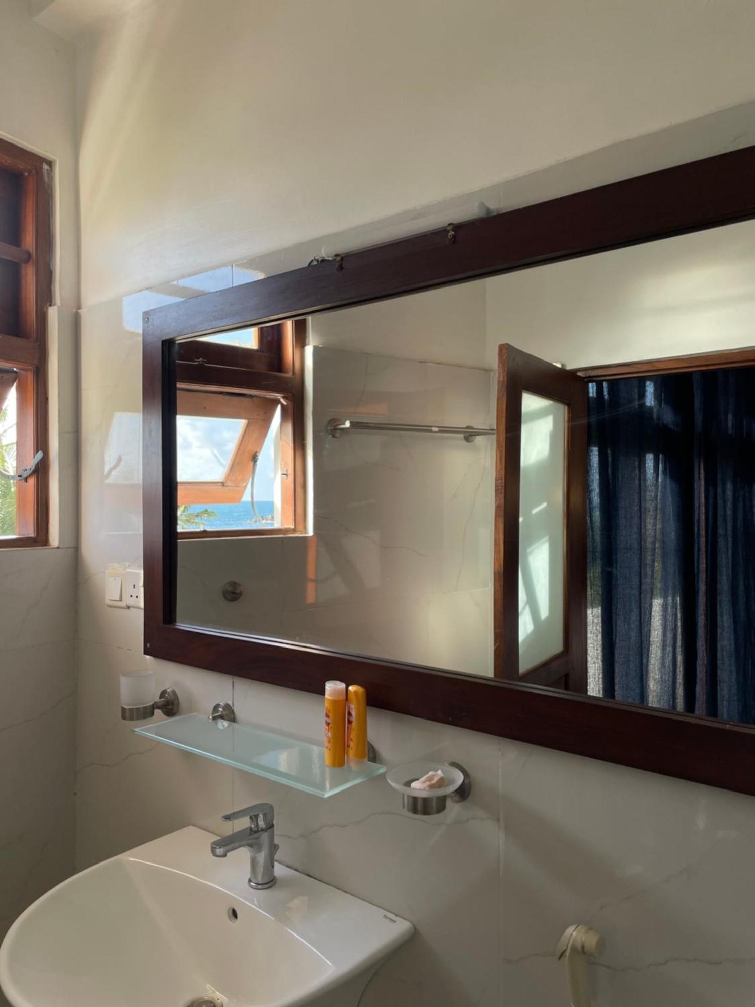 Ruma Surf Hotel آهانغاما الغرفة الصورة